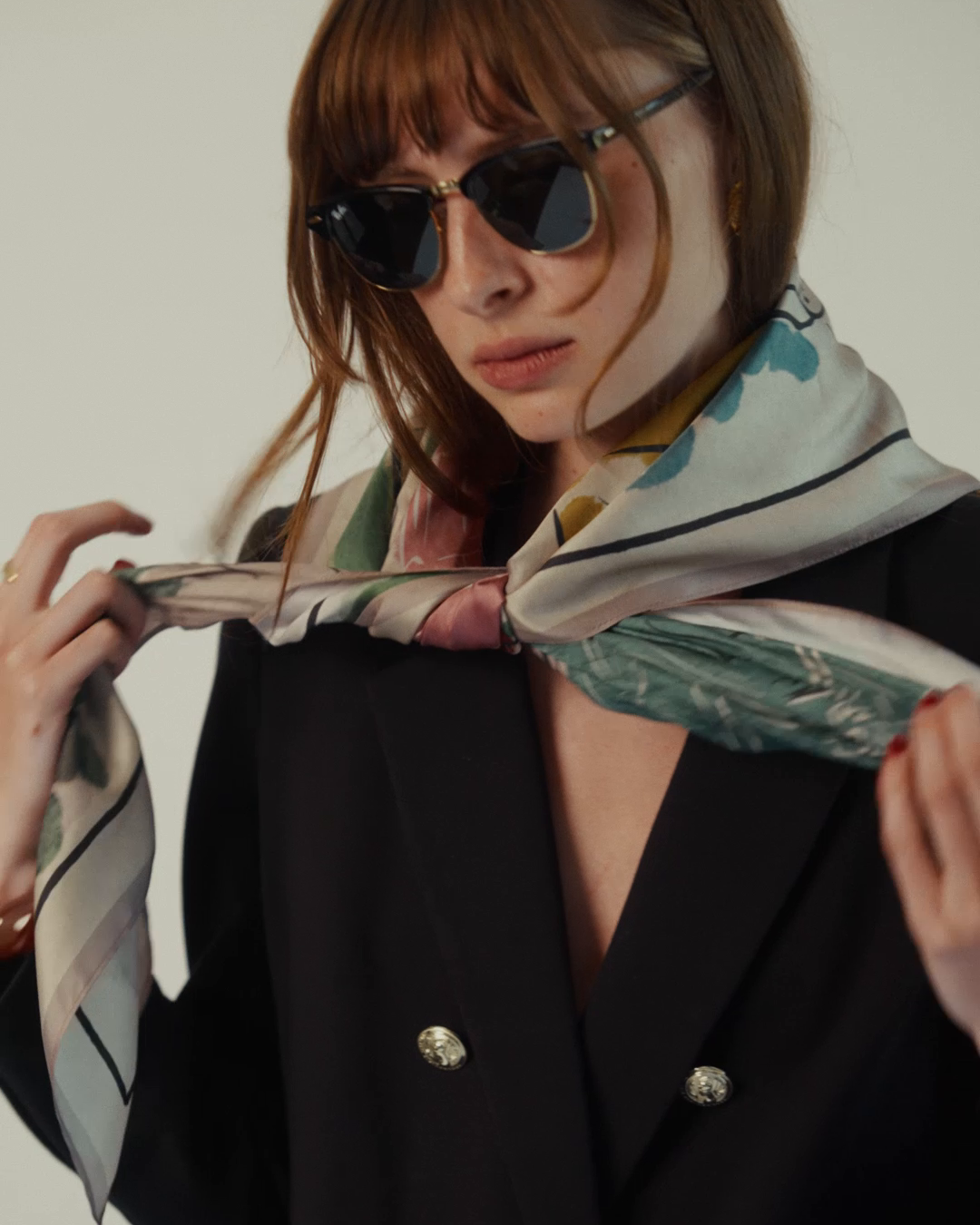 Office Outfits for Women for Every Season and Every Dress Code | Classic Six