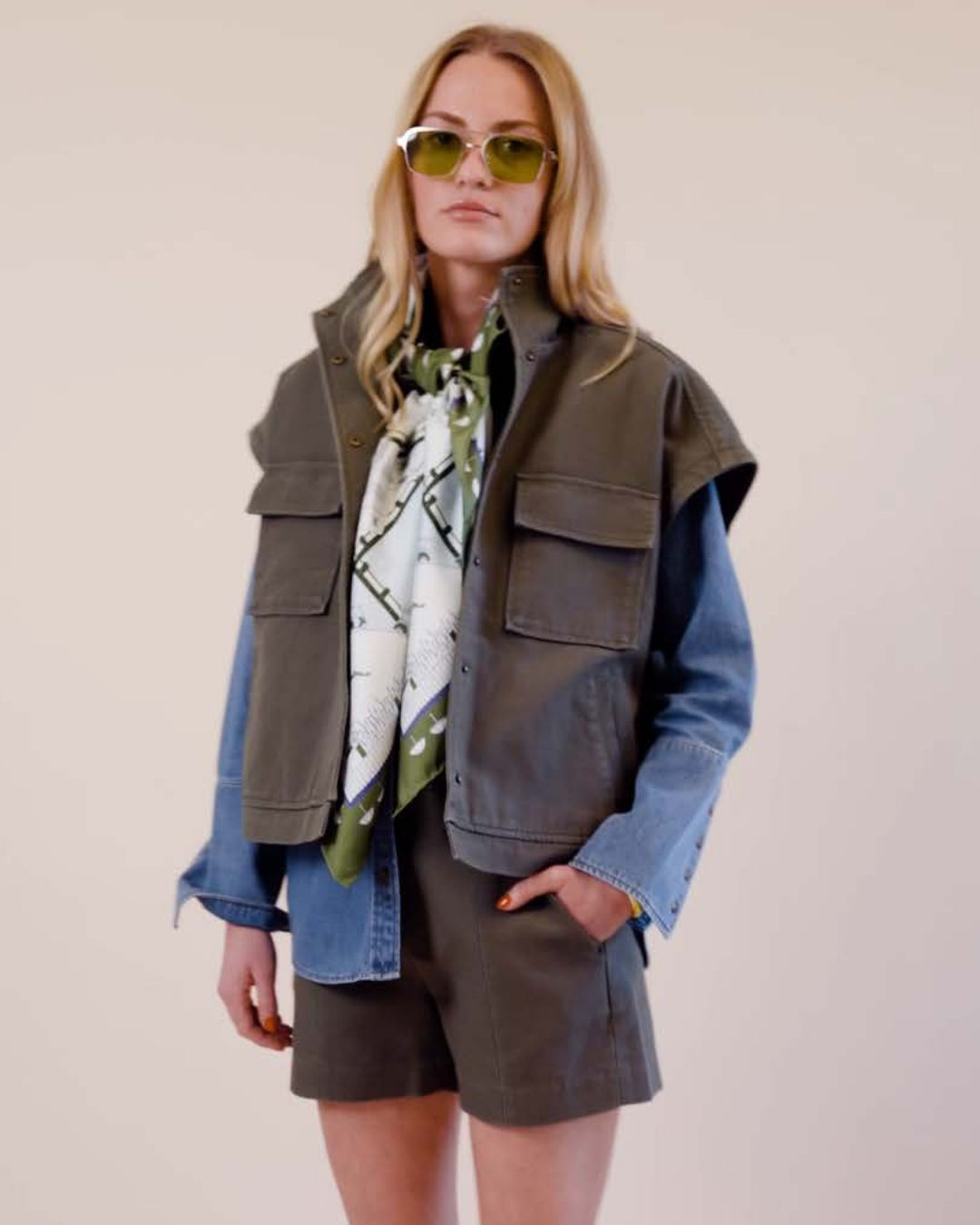 THE FISHERS ISLAND SCARF IN GREEN
