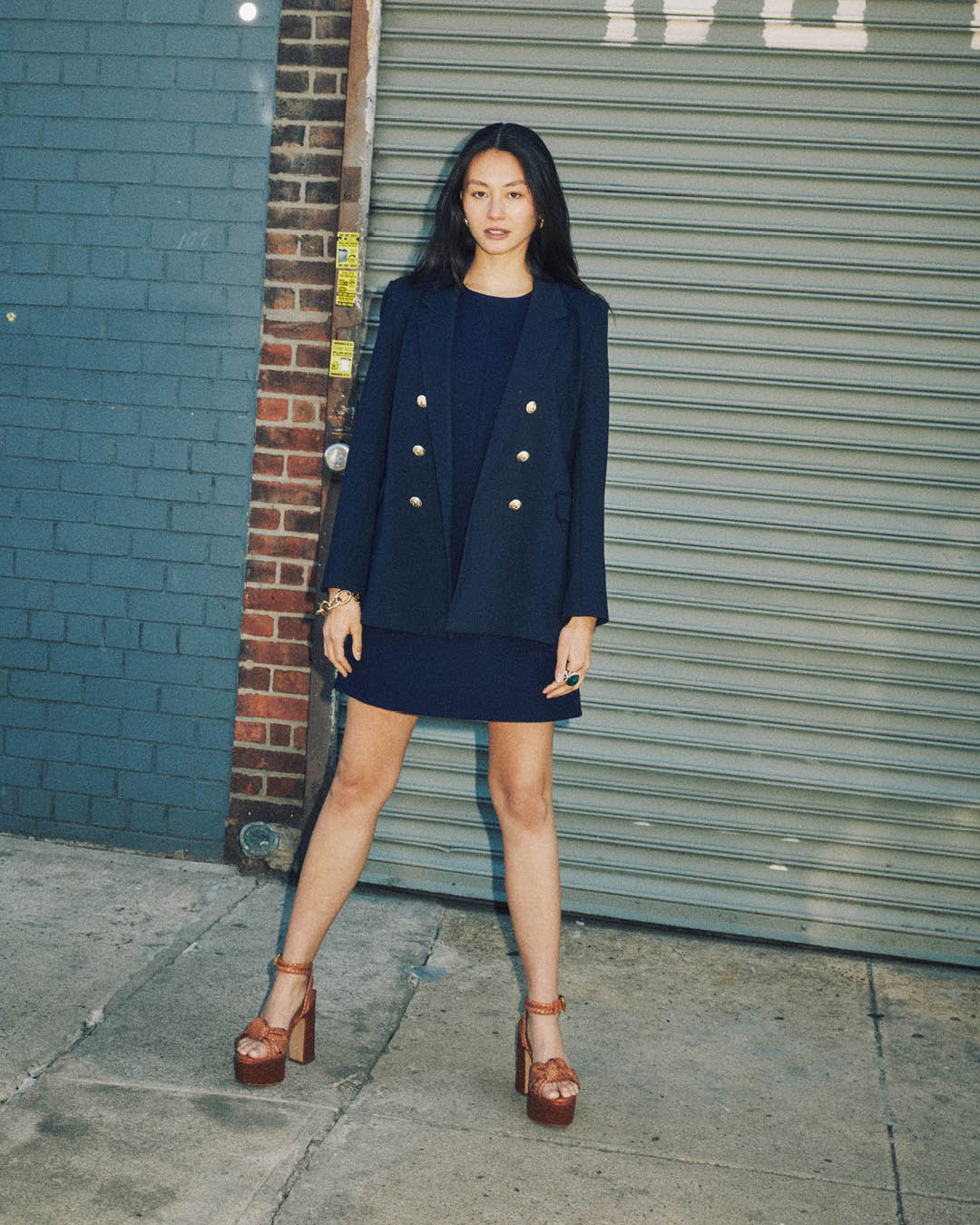 Mastering Monochrome: How to Style Monochrome Outfits Like a Pro