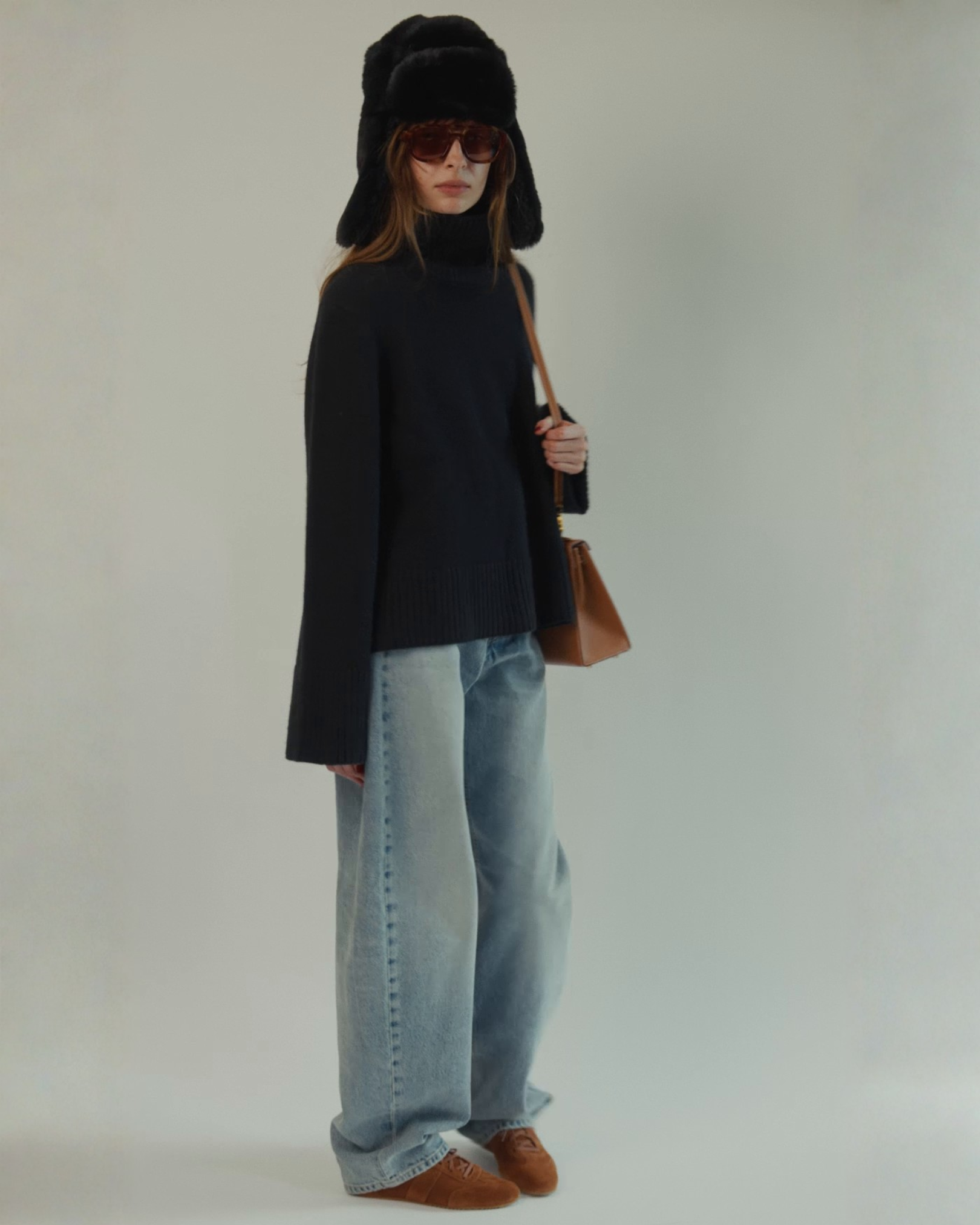 Gloria Convertible Sweater in Black