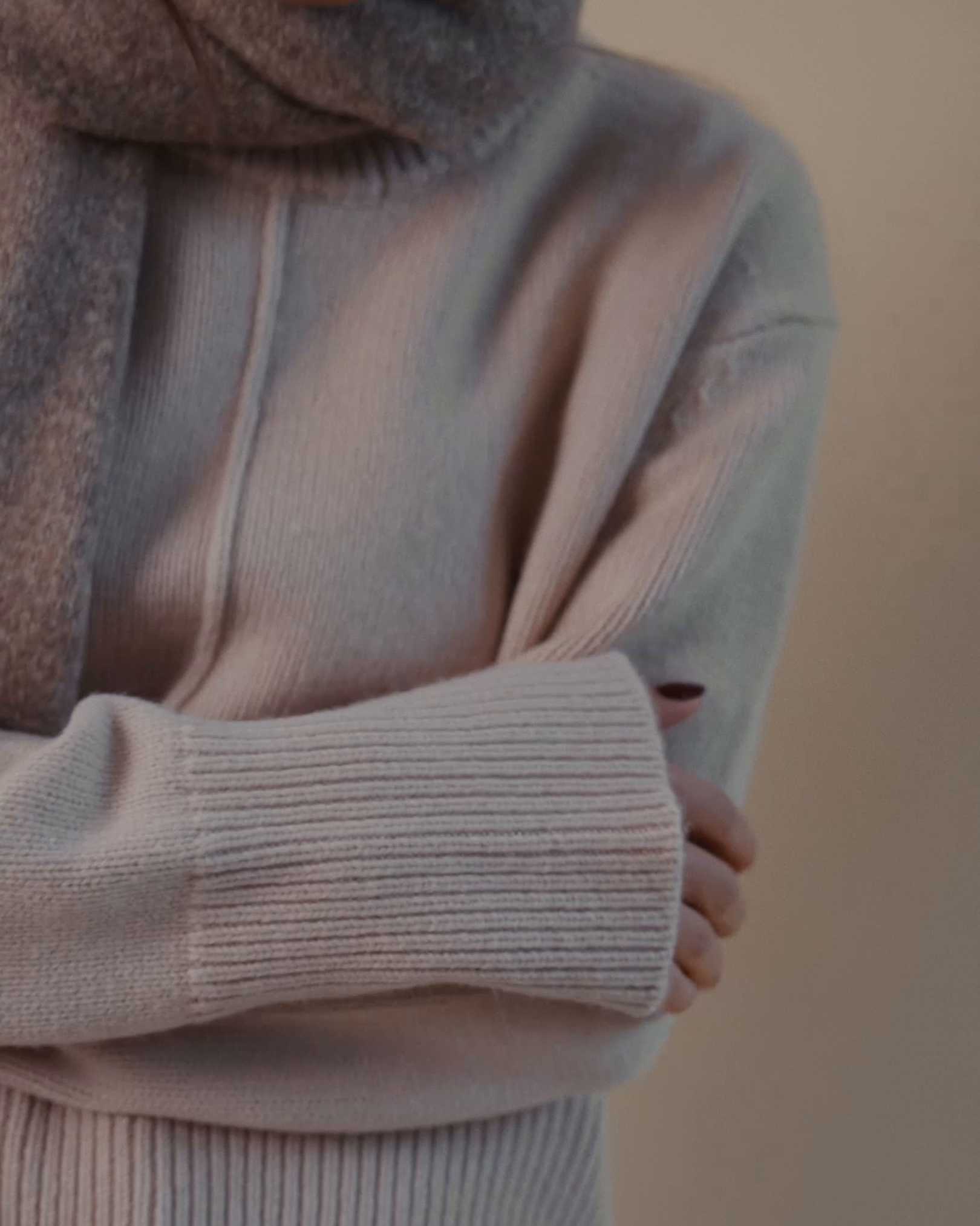 Cary Crew-Neck Sweater in Taupe