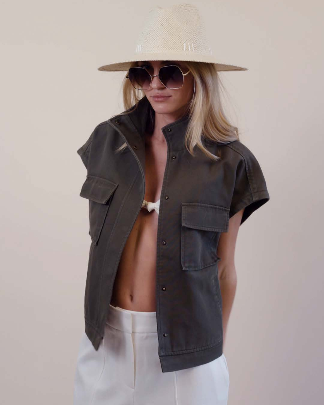Marlene Convertible Jacket in Army Green | Classic Six