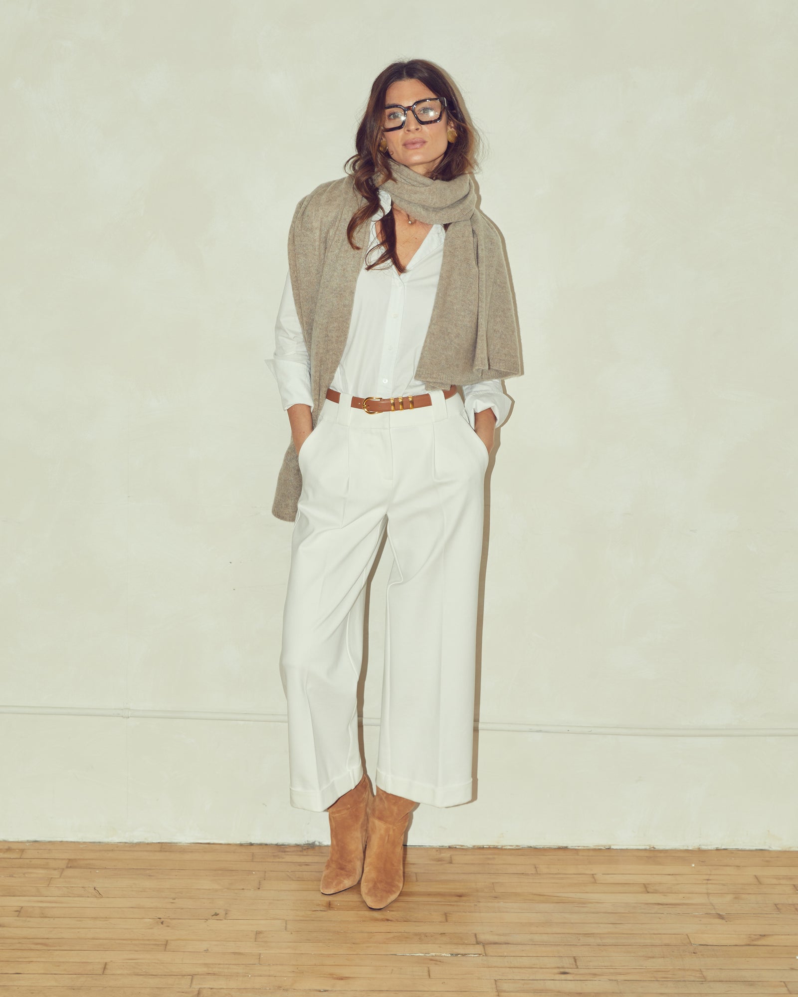 Beverly White Wide Leg Cropped Pants for Women – Classic Six Beverly White Wide Leg Cropped Pants for Women – Classic Six